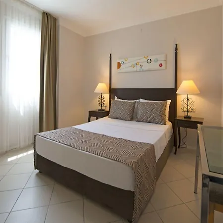 Smart Bodrum Hotell 4*