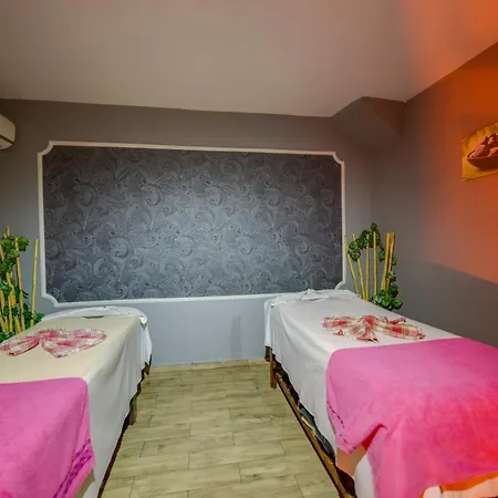 Smart Holiday Hotel & Suite Bodrum 호텔