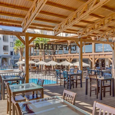 Smart Holiday Hotel & Suite Bodrum 4*