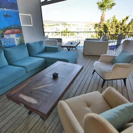 호텔 Smart Holiday Hotel & Suite Bodrum 바이즈