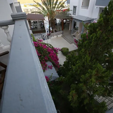 Smart Bodrum Hotell 4*