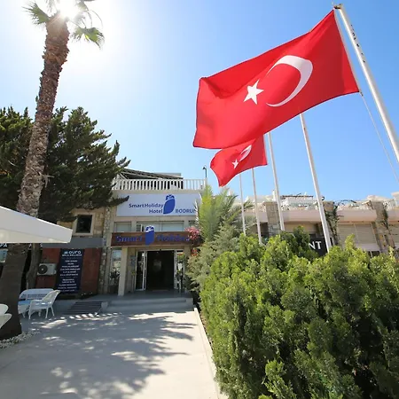 Smart Holiday Hotel & Suite Bodrum 4*