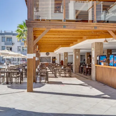 スマート ホリデイ ボドルム ビテツ