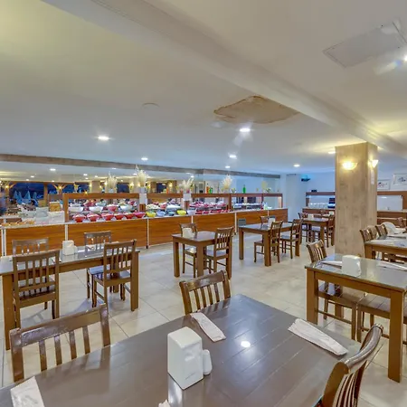 スマート ホリデイ ボドルム 4*