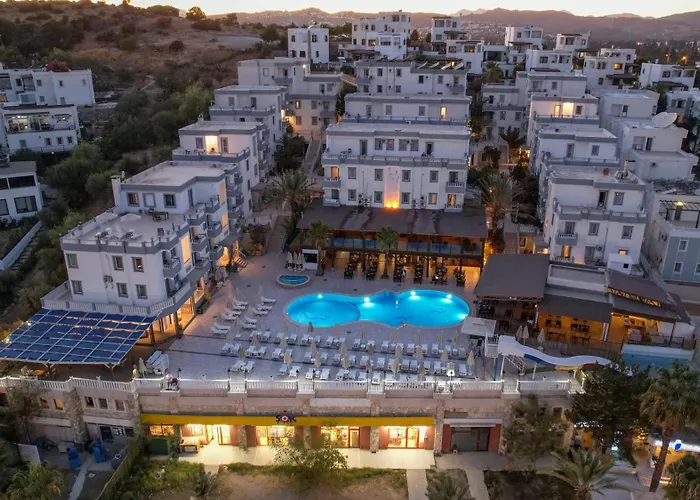 Smart Bodrum Hotel 4*